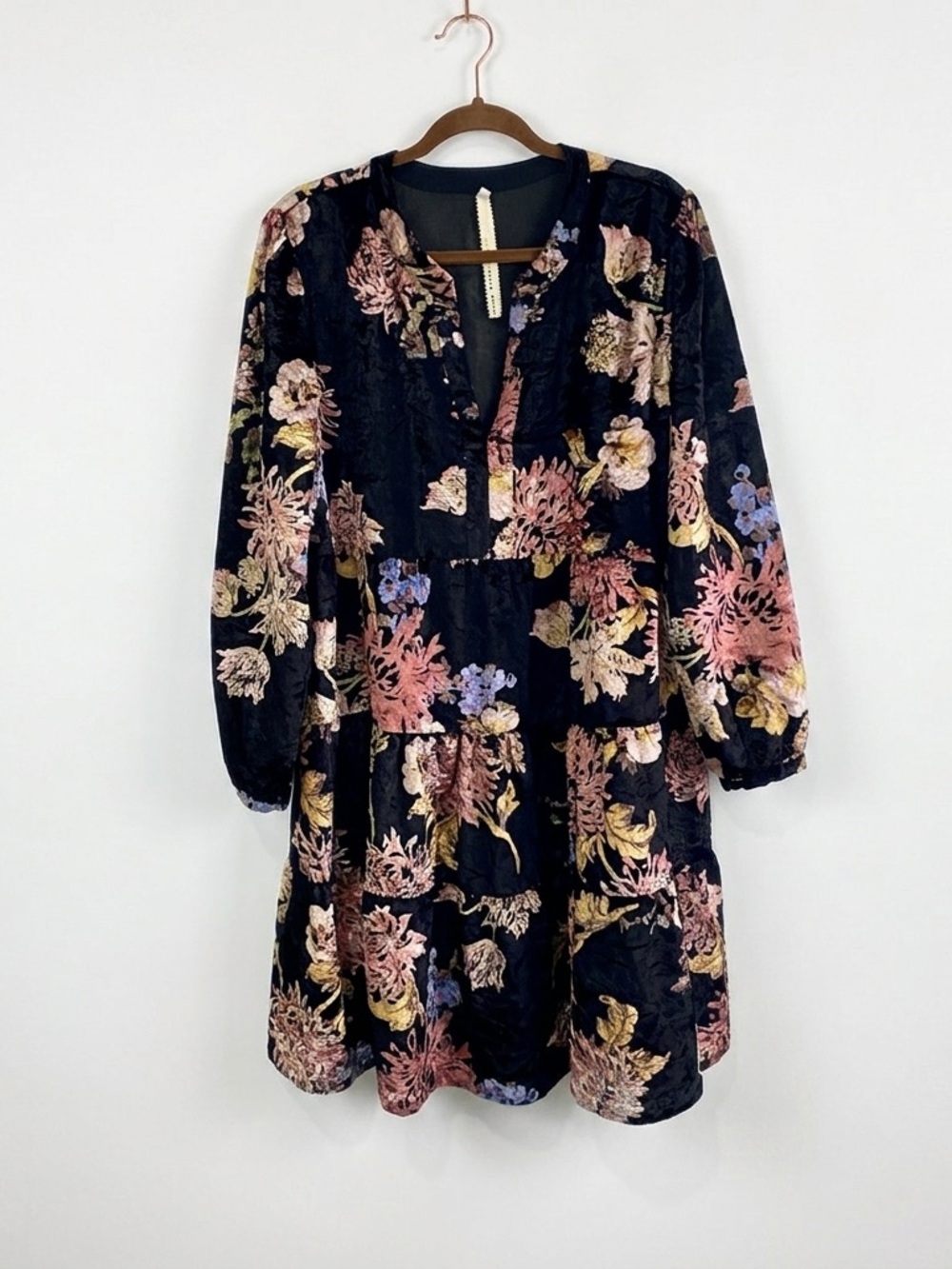 Uncle Frank Boho Velvet Burnout Floral Tiered Dress Size Large Moody‎ Fall